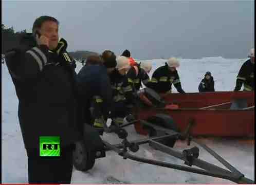Polish firefighters aunch deer-rescue boat, Baltic Sea, Jan 4, 2011/Russia Today, youtube.com