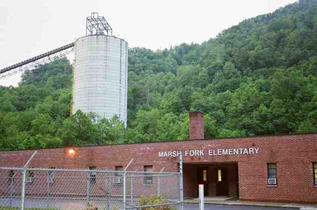 Marsh Fork Elementary School, Massey coal silo & conveyor, Sundial, WVa, undated/The Charleston Gazette, blogs.wvgazette.com Marsh Fork Elementary School, Massey coal silo & conveyor, Sundial, WVa, undated/The Charleston Gazette, blogs.wvgazette.com