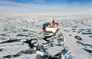 Research icebreaker Polarstern at North Pole, undated/Mario Hoppmann, Alfred Wegener Institute, alaskadispatch.com