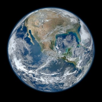 Suomi NPP satellite composite image of Earth, Jan 4 2012/NASA, NOAA, GSFC, Suomi NPP, VIIRS, Norman Kuring, The Register