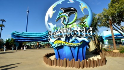 SeaWorld 50th Anniversary Sculpture, SeaWorld San diego, undated/Mike Aguilera, SeaWorld San Diego