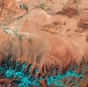 South-central edge of Tibetan Plateau, Feb 21 2016 / ESA, Sentinel 2A / Click to enlarge and learn more.